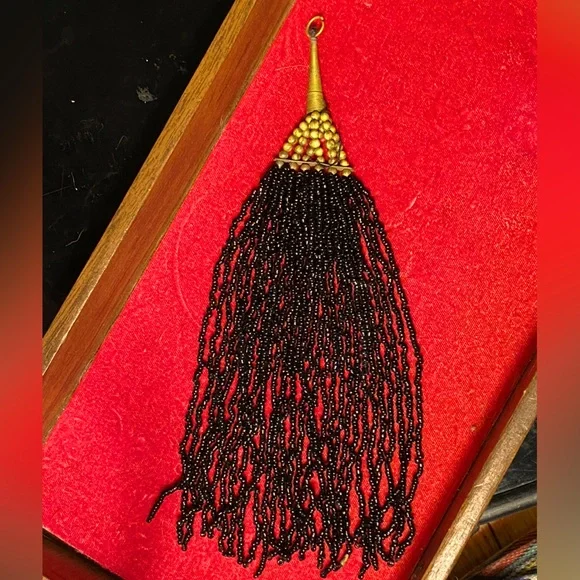 Antique Victorian jet glass seed bead tassel,bronze beads/hanger - Picture 1 of 9